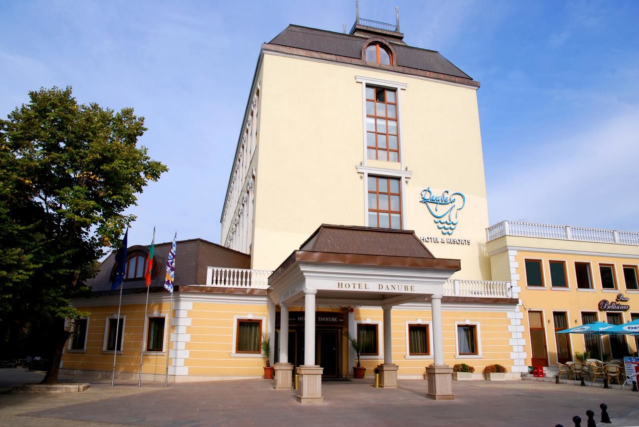 Отель Danube Hotel Силистра-17